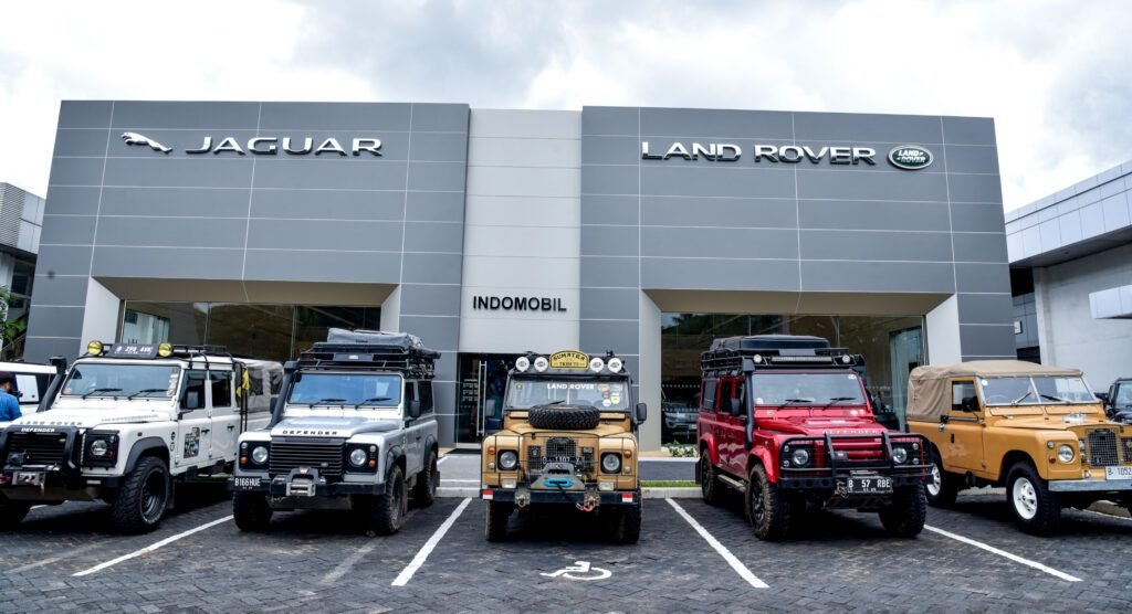 Showroom Jaguar Land Rover PIK
